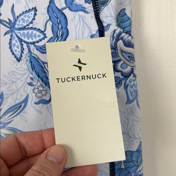 NWT Tuckernuck Blue and White Floral Bike Shorts - XS - Picture 5 of 10